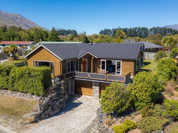 19 Invincible Drive, Glenorchy, Glenorchy