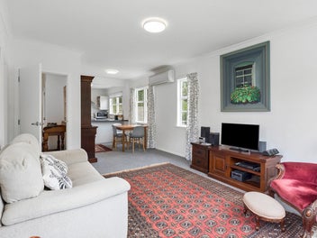 36 Miles Crescent, Newlands, Wellington