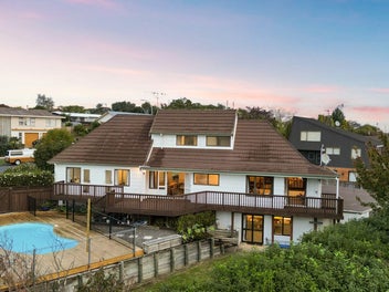12 Pohutukawa Drive, Pukete, Hamilton
