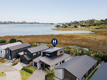 34 Tangaroa Place, Poike, Tauranga