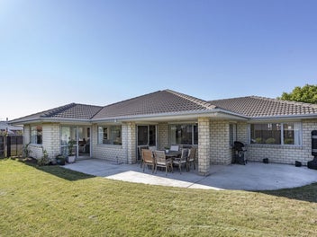 9 Panckhurst Drive, Woodend, Woodend