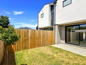 2/116 Aldwins Road, Phillipstown, Christchurch