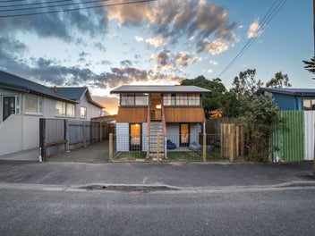 278 Marine Parade, New Brighton, Christchurch