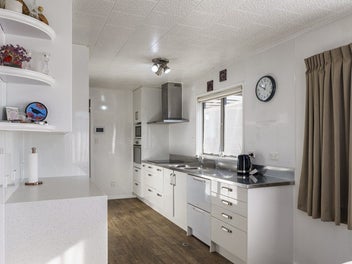 38 Arthur Hobson Avenue, Pirimai, Napier