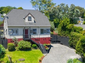 53 Robbies Road, Shelly Park, Auckland