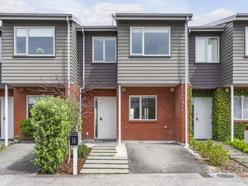 16 Whale Road, Mount Wellington, Auckland