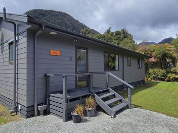 24A Cron Street, Franz Josef/Waiau, Franz Josef/Waiau