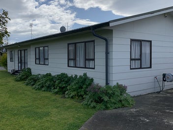 2 Redwood Place, Te Awanga, Te Awanga