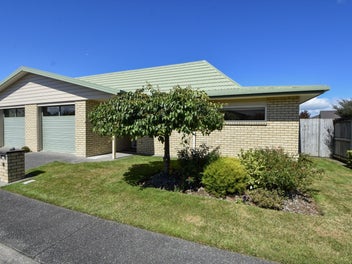 38/55 Armstrong Avenue, Carterton