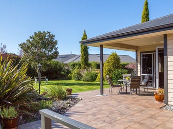 5 Awhina Drive, Greytown