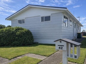 42 Kamahi Avenue, Hawera