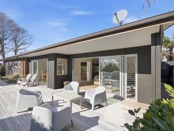 1 Honnor Place, Hurdon, New Plymouth