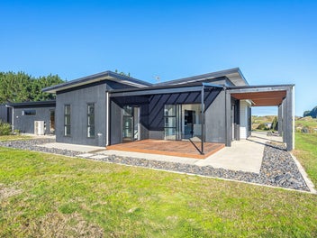 9 Kristin Place, Manakau, Waikawa Beach