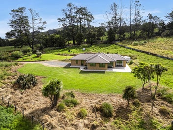 453 Pigs Head Road, Opuawhanga, Hikurangi