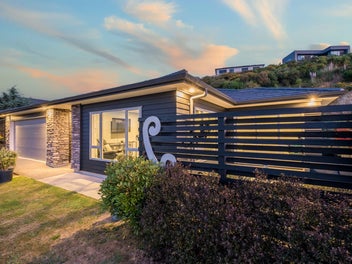 34 Margaret Shields Avenue, Aotea, Porirua