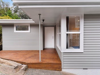 576 Glenfield Road, Bayview, Auckland
