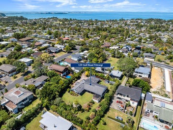 139 Golf Road, Titirangi, Auckland