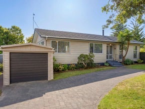63 Hartley Terrace, Massey, Auckland