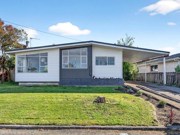 35 Kitchener Street, Lansdowne, Masterton