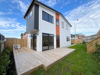 7/85 Jaemont Avenue, Te Atatu South, Auckland