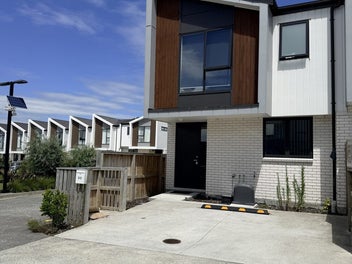 30 Waipuhinui Way, Wiri, Auckland