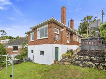 68 Forfar Street, Clyde Hill, Dunedin