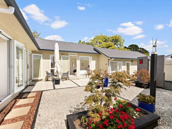76A Kinross Street, Blockhouse Bay, Auckland
