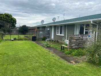 2/9 Dinglebank Road, Mount Wellington, Auckland