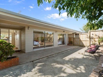 120 Sunrise Avenue, Mairangi Bay, Auckland