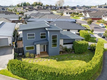 1 Loftus Place, Flagstaff, Hamilton