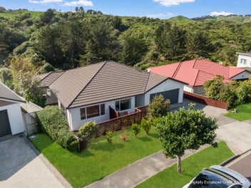 47 Te Puia Drive, Aotea, Porirua