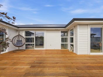 127 Prestons Park Drive, Marshland, Christchurch