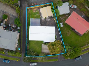 5 Taranui Place, Henderson, Auckland