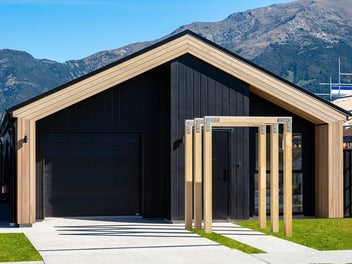 30 Burdon Loop, LAKE HAWEA