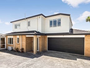 12A Kimber Hall Avenue, Mount Roskill, Auckland
