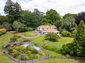 52 Hydro Road, Karapiro, Cambridge