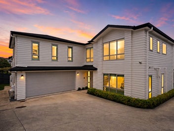 21 Lagonda Rise, Oteha, Auckland