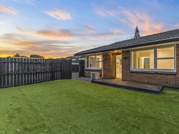 1/13A VINE ST, Mangere East, Auckland