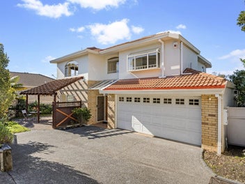 1/89 Litten Road, Cockle Bay, Auckland