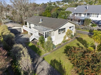25 Dobell Road, Stanmore Bay, Whangaparaoa