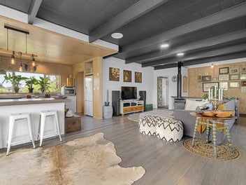 15 Linda Street, Oakura, Oakura