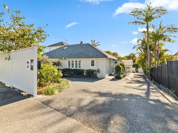 55 Premier Avenue, Point Chevalier, Auckland