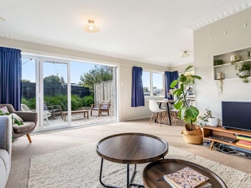 8 The Drive, Brookfield, Tauranga