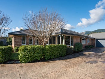 14 Cambelldon Crescent, Stoke, Nelson