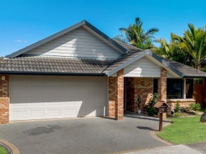 4 Strundeen Close, Flat Bush, Auckland
