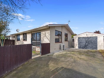 1B Tamarisk Place, Parklands, Christchurch