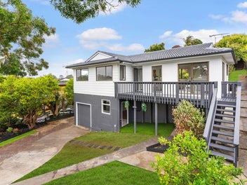 11 Lendenfeld Drive, Papatoetoe, Auckland
