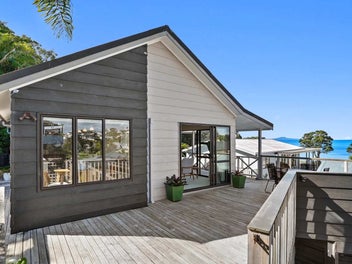 36 Zita Avenue, Matakatia, Whangaparaoa