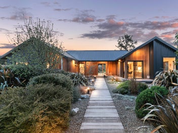 5 Loach Road, Hawea Flat, Wanaka