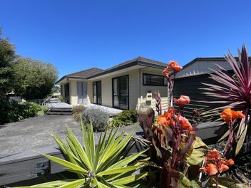 111B Rosario Crescent, Red Beach, Whangaparāoa